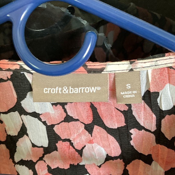 Women’s blouse - Picture 2 of 3